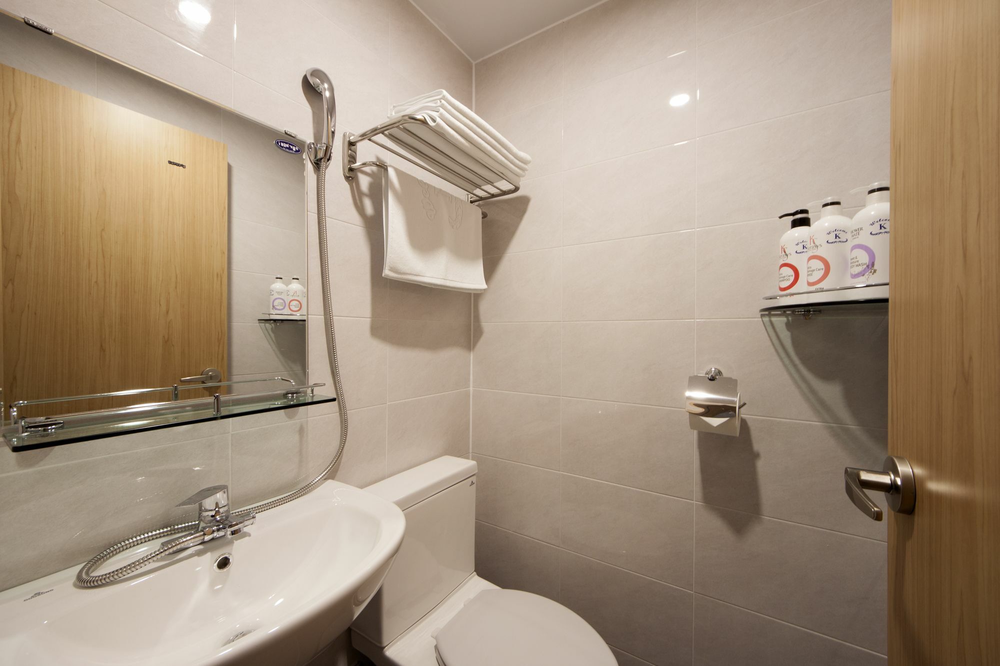 Cioharu Guesthouse Gwanganri Busan Bagian luar foto